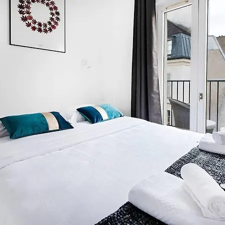 Superbe Avec Balcon Au Coeur De Montorgueil Apartment