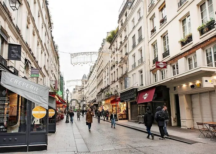 Superbe Avec Balcon Au Coeur De Montorgueil Paris