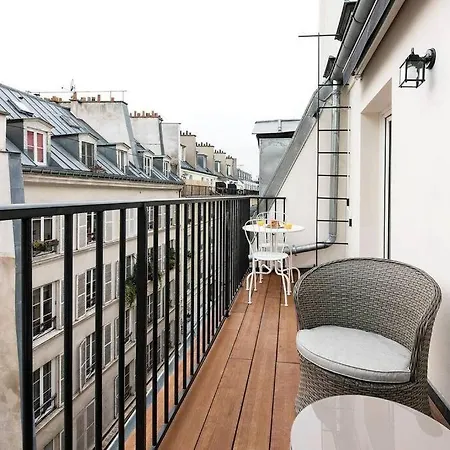 Superbe Avec Balcon Au Coeur De Montorgueil Apartment